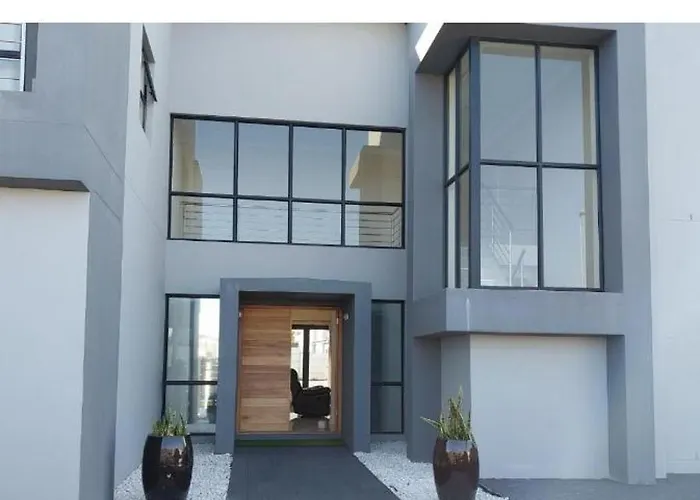Lnd Luxury Apartment